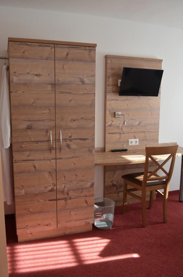 Hotel Zum Goldenen Mann Rastatt Exteriör bild